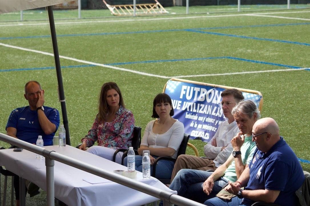 LAR presente en la Escuela de Tecnificación: "Futbolistas que utilizan las manos" - Imagen 4