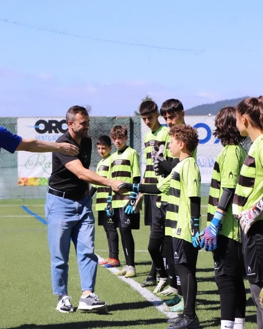 LAR presente en la Escuela de Tecnificación: "Futbolistas que utilizan las manos" - Imagen 3